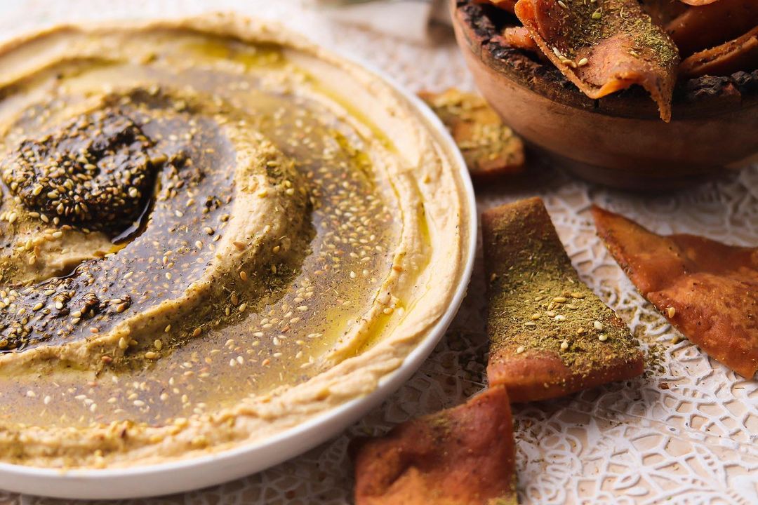 Recipe: Hummus and Za’atar Pita Chips